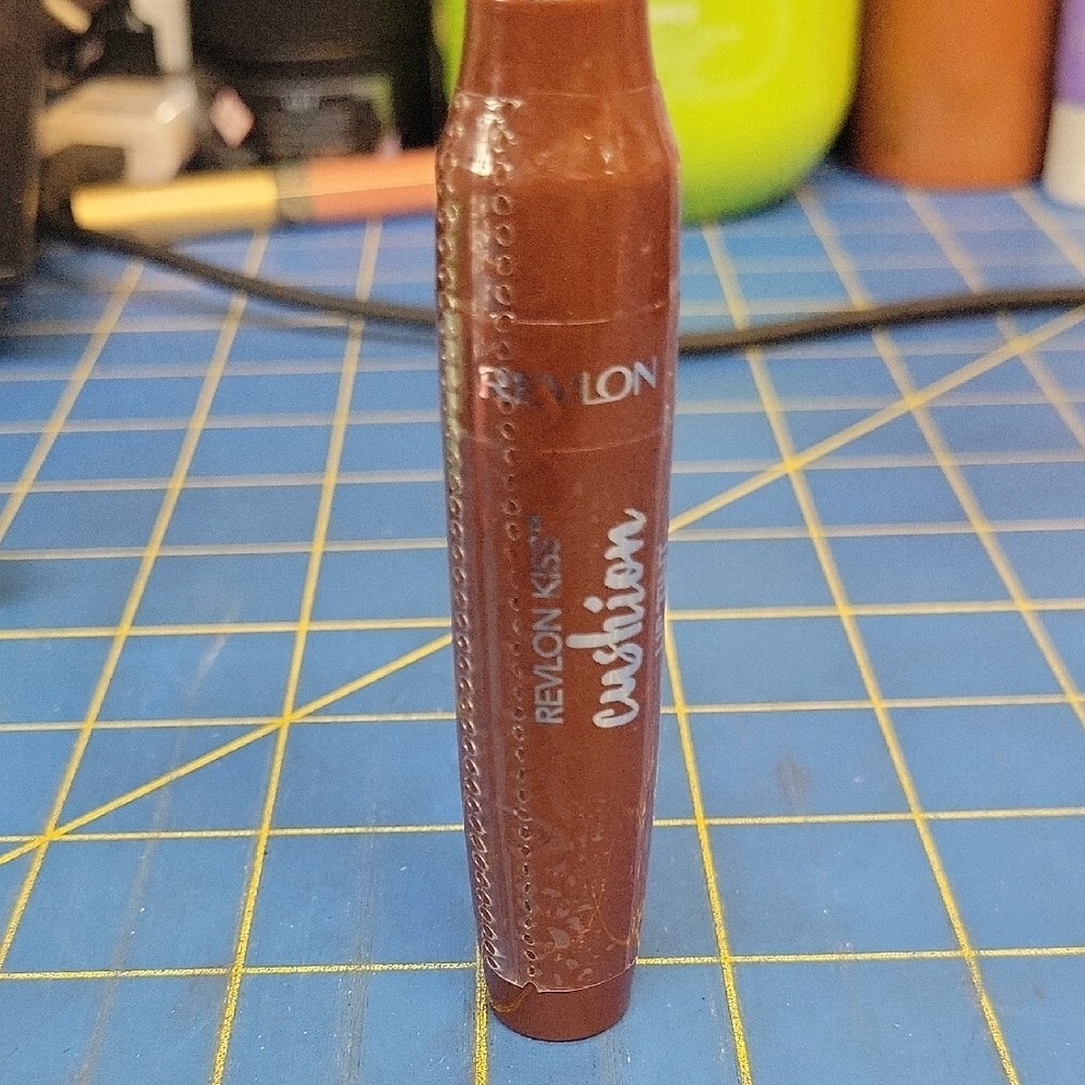 Revlon Kiss Cushion Lip Tint - 280 Chocolate Pop 4.4ml New Sealed Tube